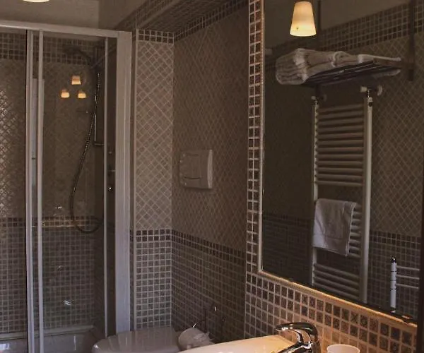 Da Laura 3* ブルナーテ