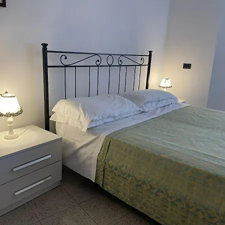 Da Laura Bed & Breakfast Brunate